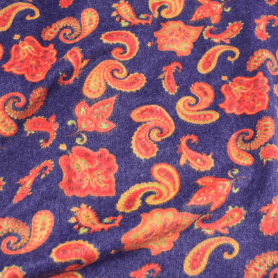 tissu Poil de lapin imprimé Motif Paisley Fond Mauve de bonne qualité