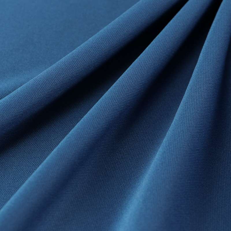 Tissu Banlon bleu Azur Pour Habillement vendu au coupon de 3 mètres