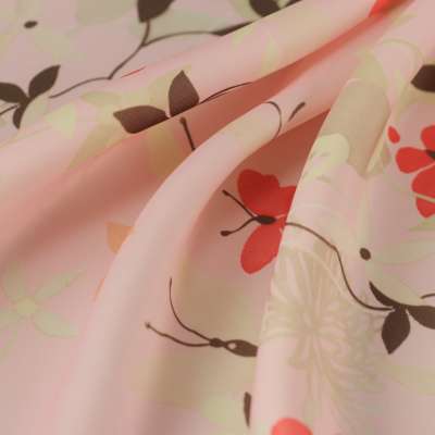 Tissu Satin touché soie motif floral sur fond rose vendu au coupon