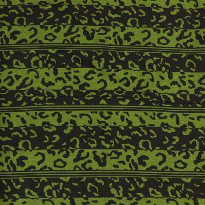 Fibranne viscose vert a motif léopard vendu au coupon