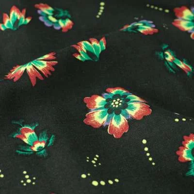 Fibranne viscose noir de haute qualité motif fleurs