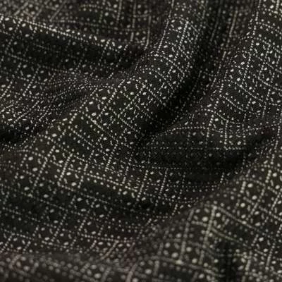 Tissu jacquard noir motif mini losanges