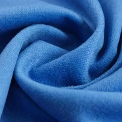 Tissus drap de laine uni bleu vendu au coupon