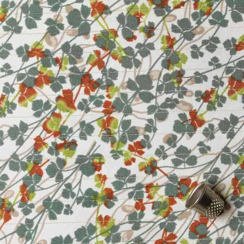 Microfibre Wool peach blanc motif feuilles de trèfle vert Vendu Au Coupon