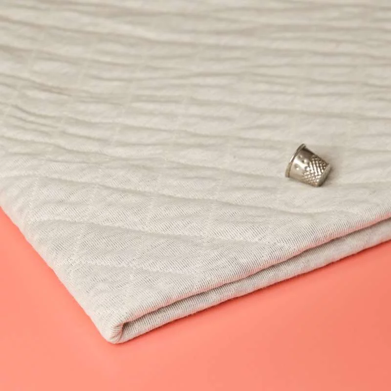 Tissu en coton matelassé motif losanges pour couvertures, coussins