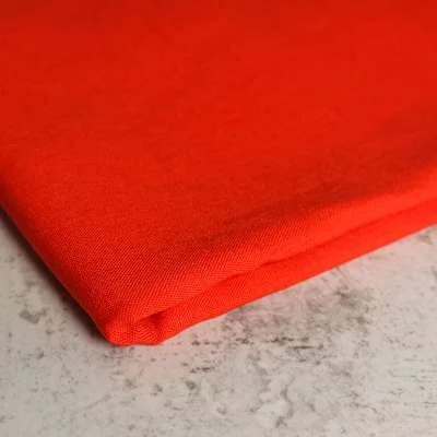 Tissu lin viscose uni-rouge vendu au coupon