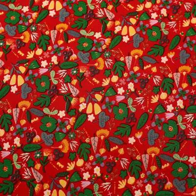 Tissu Crêpe De Polyester Motifs fleurs Fond rouge égayez vos créations dès maintenant !