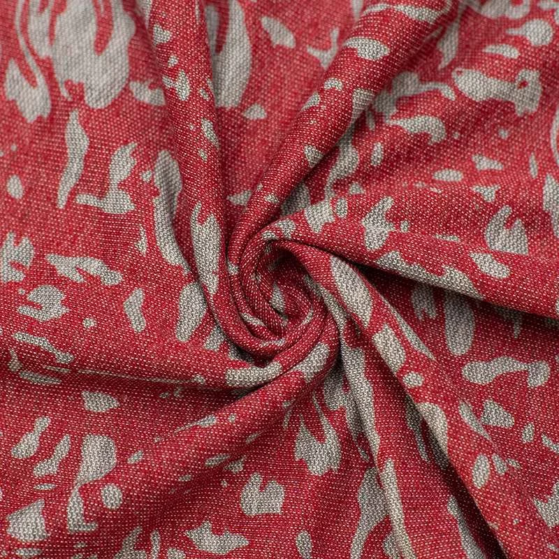 Découvrez notre Tissu Molleton Jacquard Imprimé Camouflage, parfait pour vos projets de couture