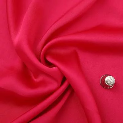 Tissu Uni Léger en Satin Silky : L'Option Parfaite pour Vos Projets uniques