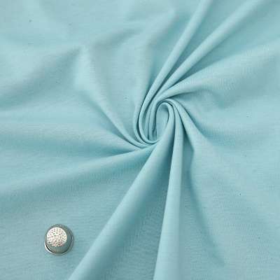 Tissu Texturé Bleu Ciel en Coton : Votre Toile pour Projets de Mode