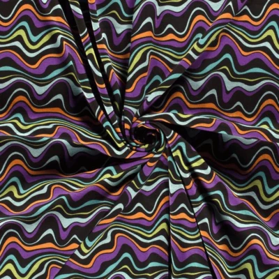 Tissu Motif Vagues Rayées Multicolores