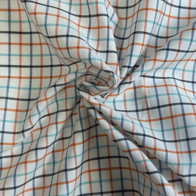 Tissu à carreaux marron clair et bleus pour chemises