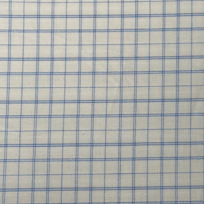 Tissu pour chemises en coton bleu marine à carreaux