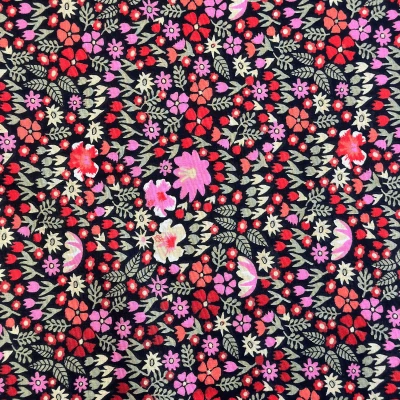 Tissu coton imprimé : motifs fleuris modernes