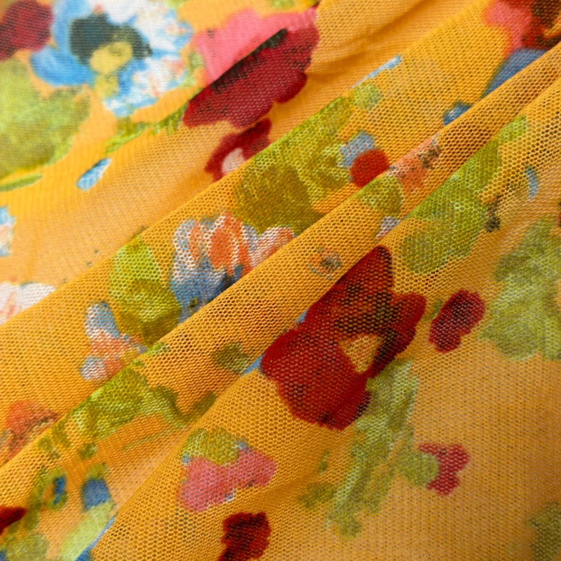 Tissu résille imprimé - Inspiration pour la couture