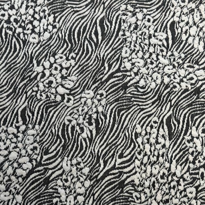 Tissu jacquard motif zèbre noir et blanc