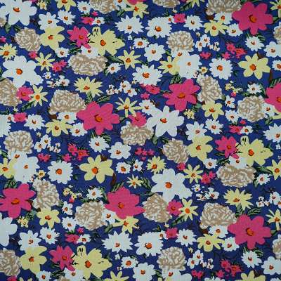 Tissu Fibranne Viscose à motif floral pour des créations uniques