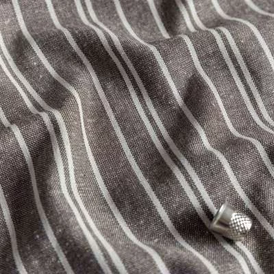Tissu lin coton à rayures, parfait pour des chemises, robes et plus.