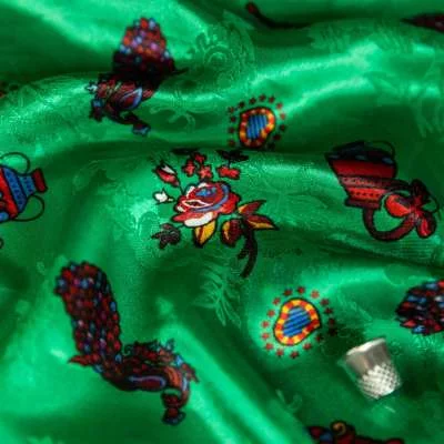 Satin de Haute Qualité pour Robes Kabyles