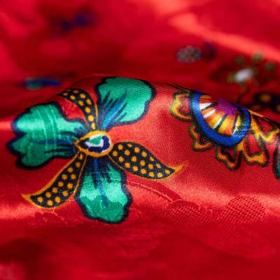 Achetez du Satin de Luxe pour Robes Kabyles