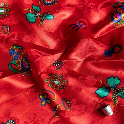 le Meilleur Satin pour Vos Robes Kabyles