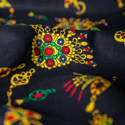 tissu viscose pour une robe kabyle sur mesure.