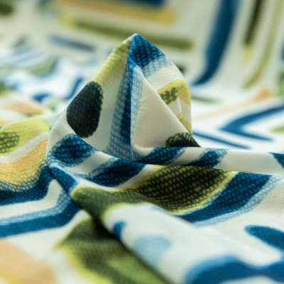 Tissu Kimo abstrait pour couture créative