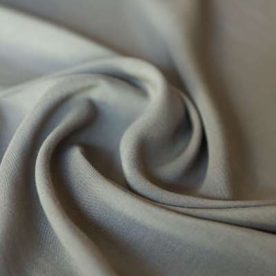 Voile de viscose fluide et doux