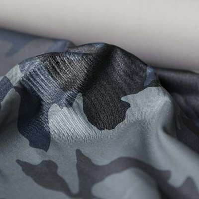 Tissu de gabardine robuste avec motif camouflage