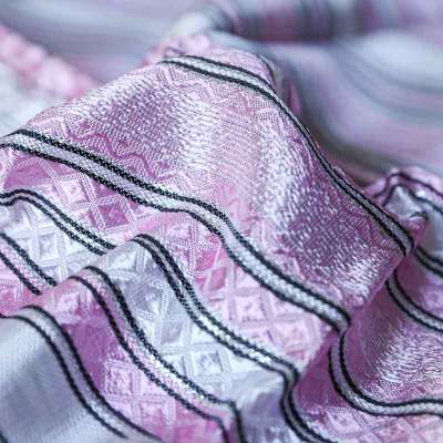 Fouta Kabyle 100% viscose aux tons doux de rose poudré