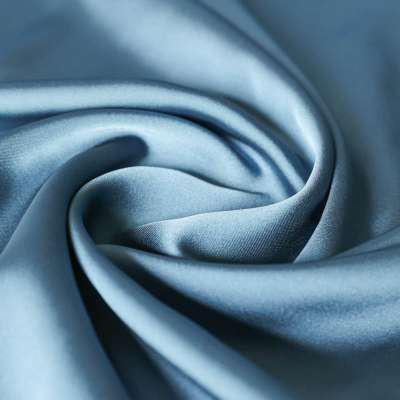 Tissu satin peau de pêche pour blouses