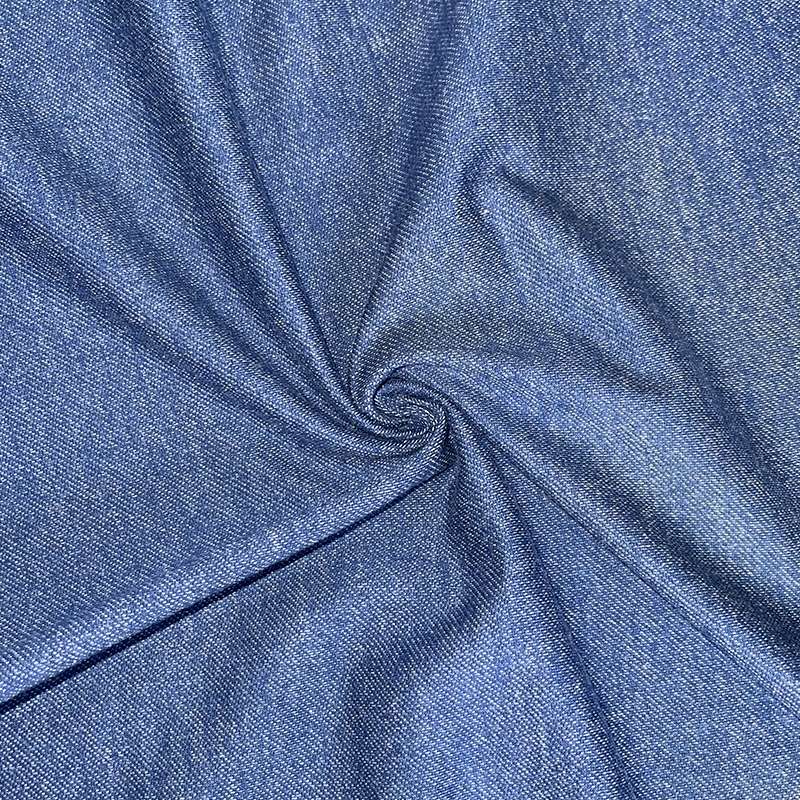 Tissu maille jean pour tenues modernes et confortables