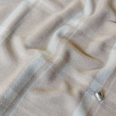 Tissu lainage beige écru parfait pour manteaux légers