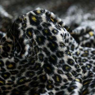 Tissu Fourrure Velboa : Léopard Noir et Jaune pour Costumes