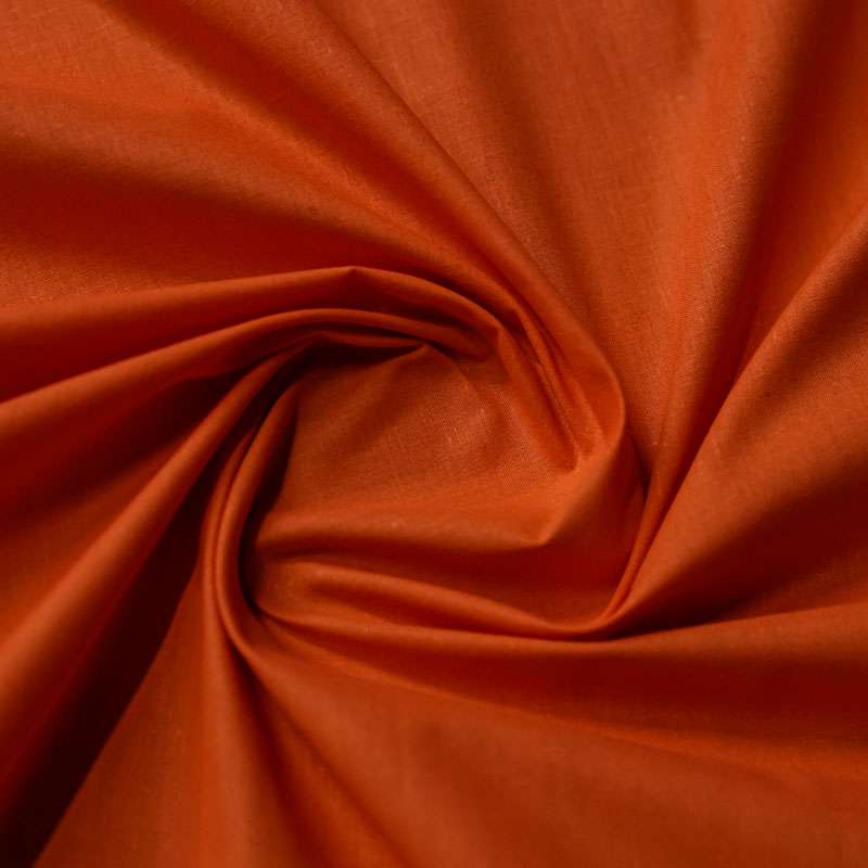 Tissu PolyCoton Orange : Léger, Durable et Facile à Entretenir