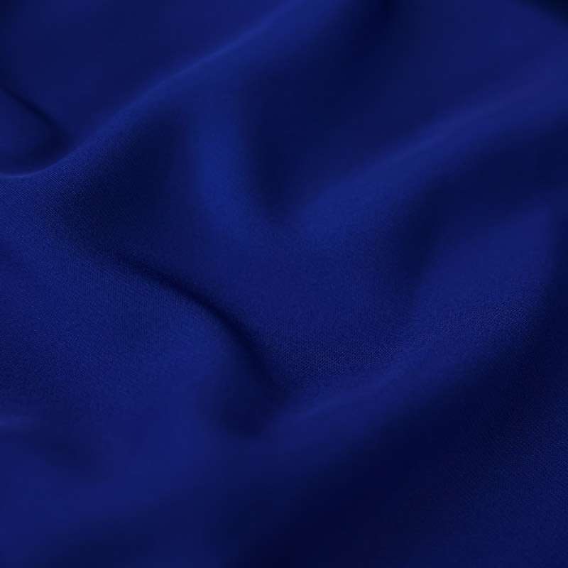 Tissu Crêpe Fluide Bleu Royal : Idéal pour Robes