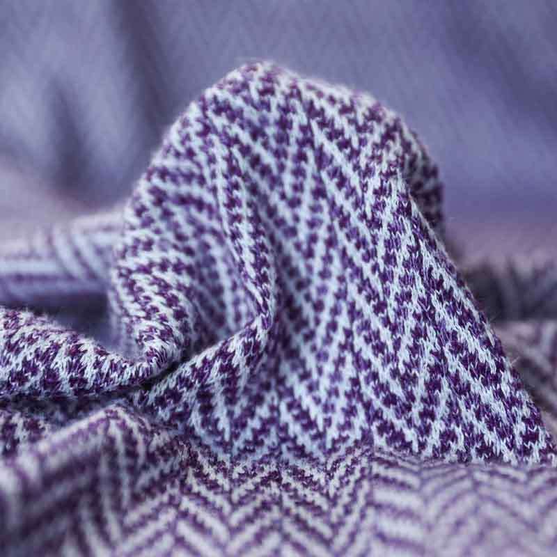 Tissu maille Missoni violet et blanc à motif chevrons fluide et léger