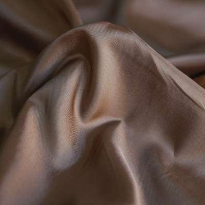 Tissu Doublure Uni Satiné Taupe : Élégance et Sobriété